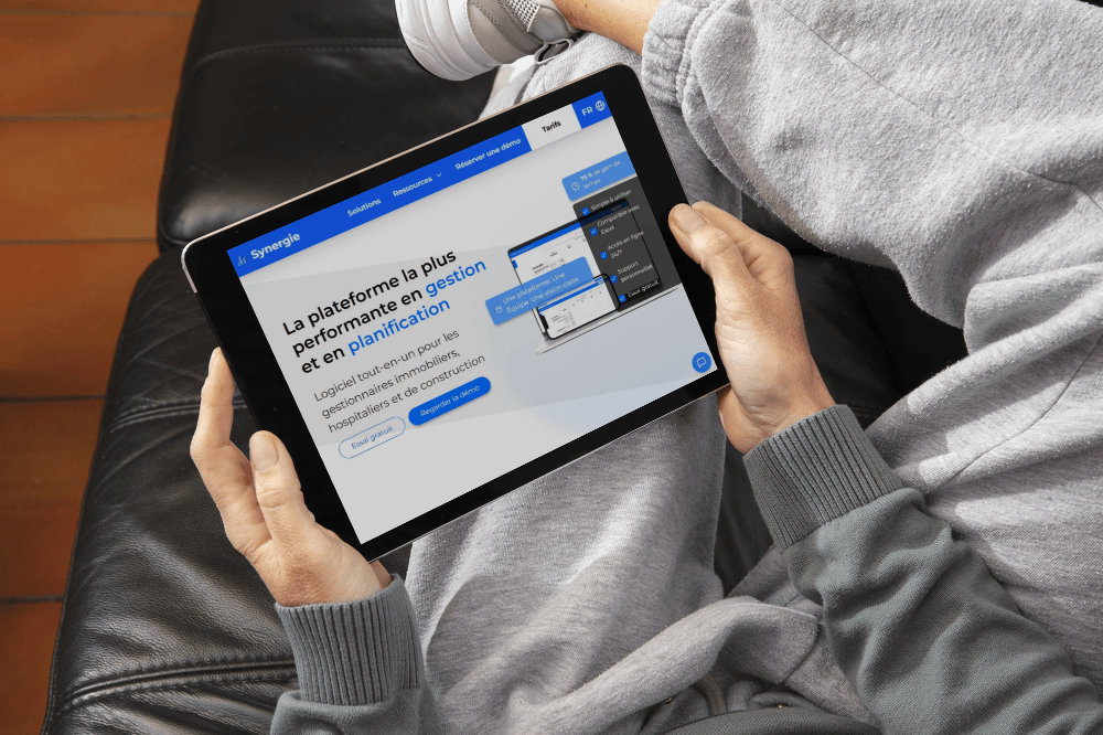 Solutions digitales pour professionnels du droit iPad affichant des solutions marketing santés